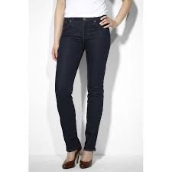 Levi’s Demi Curve Classic Straight Leg Denim Jeans - Picture 1 of 8
